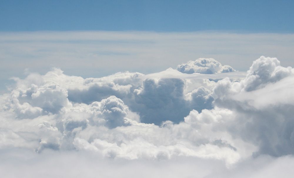 Небесный кратер