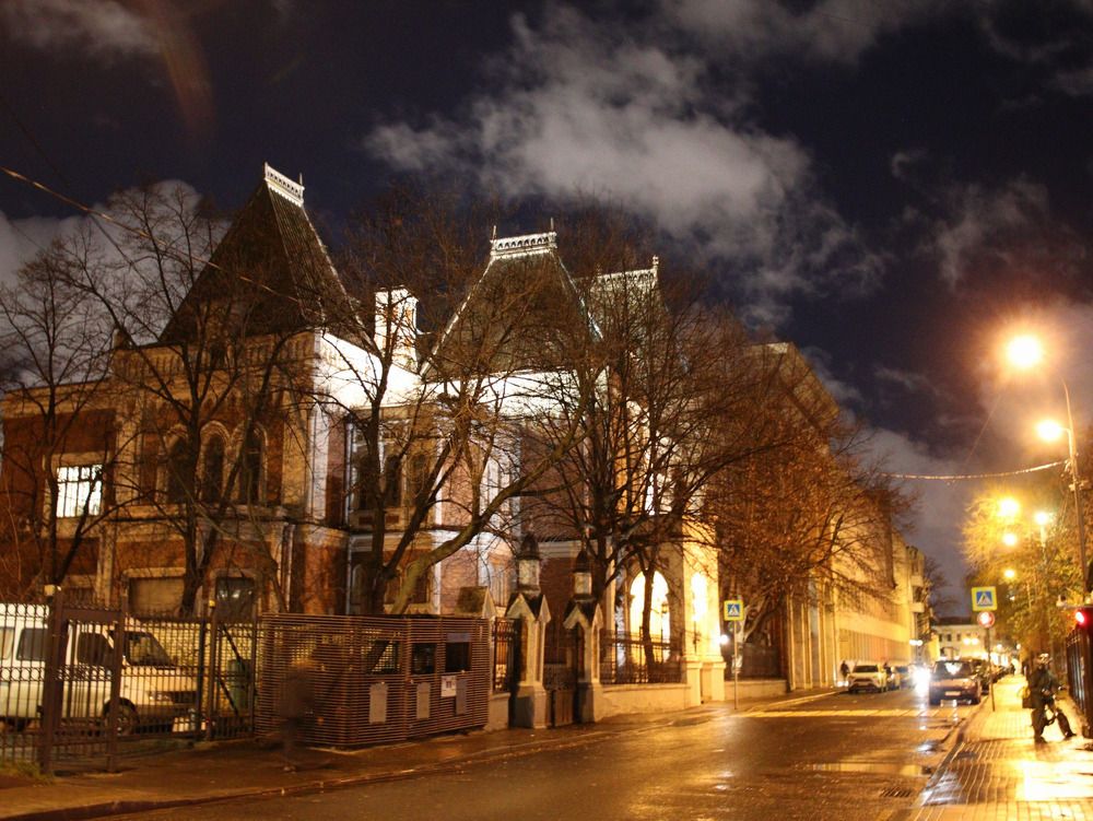 Photograph by Nadin Gaaze