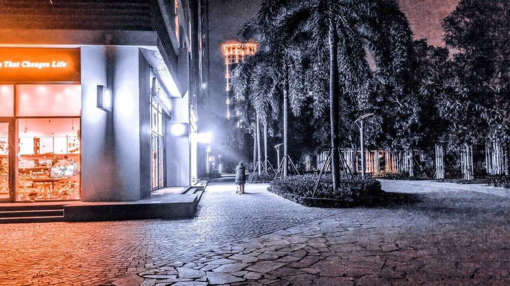 Photograph by Nguyen Long