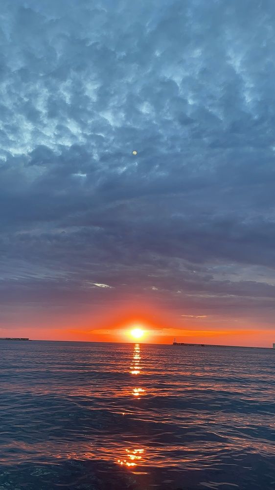 Photograph by Evgewa