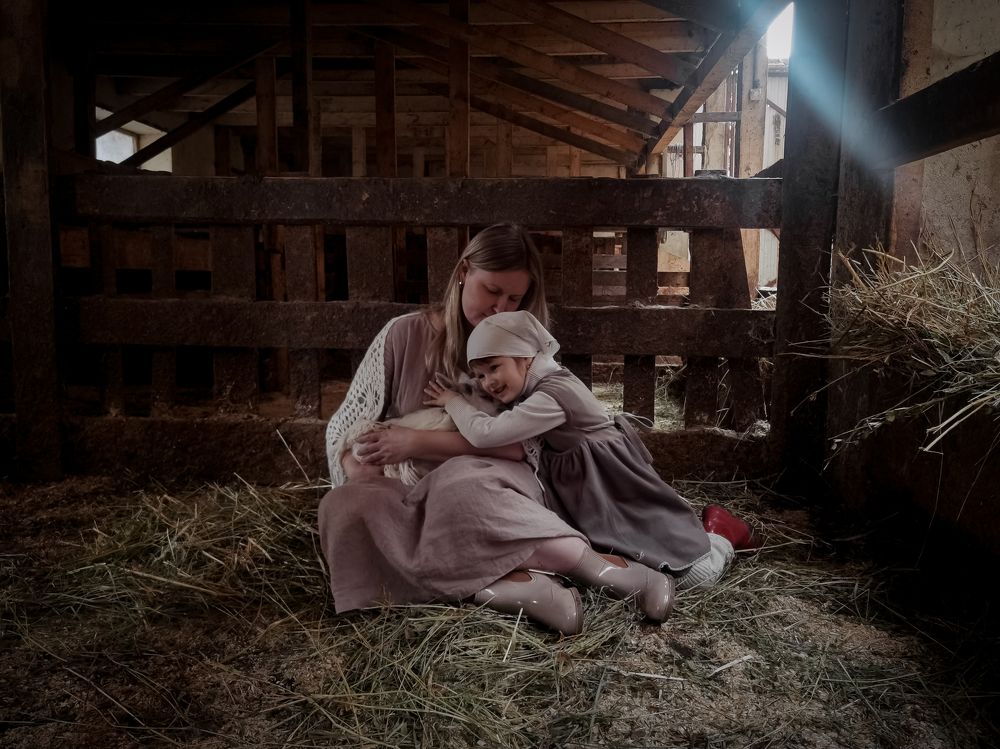 Маленькая помощница.