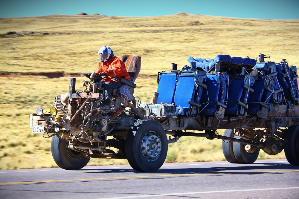 Водитель мотобуса