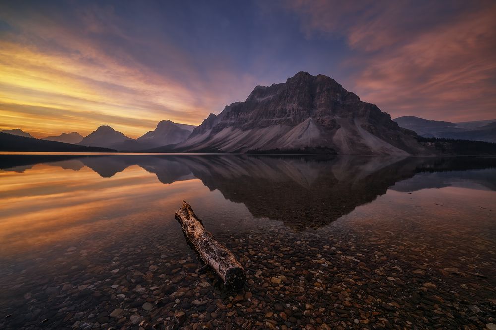 Sunrise in Bow Lake