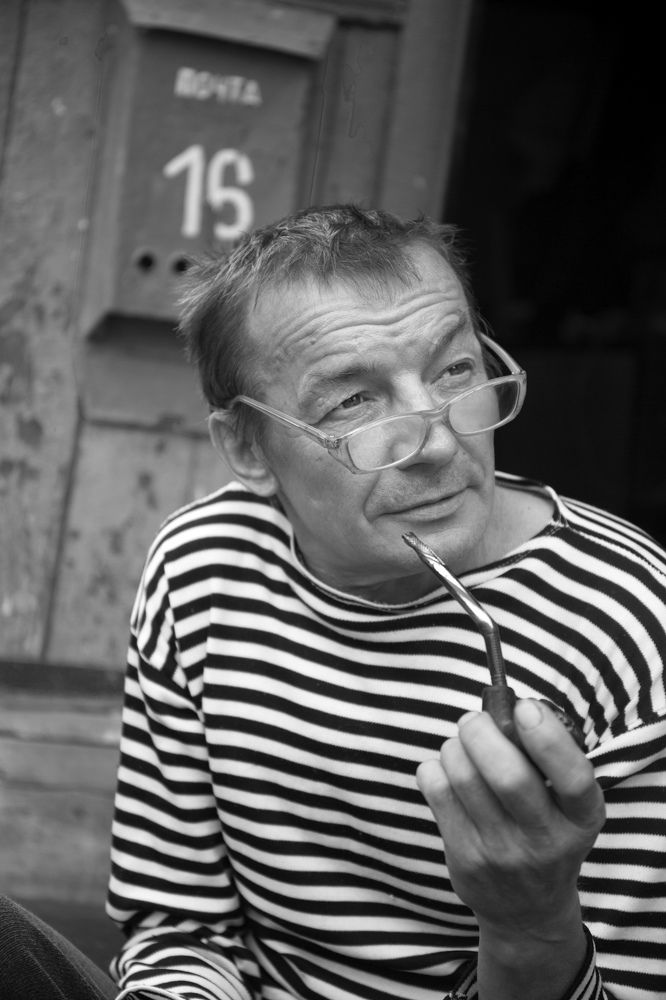 Что за черти за углом