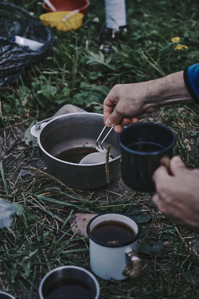 Травяной чай на привале