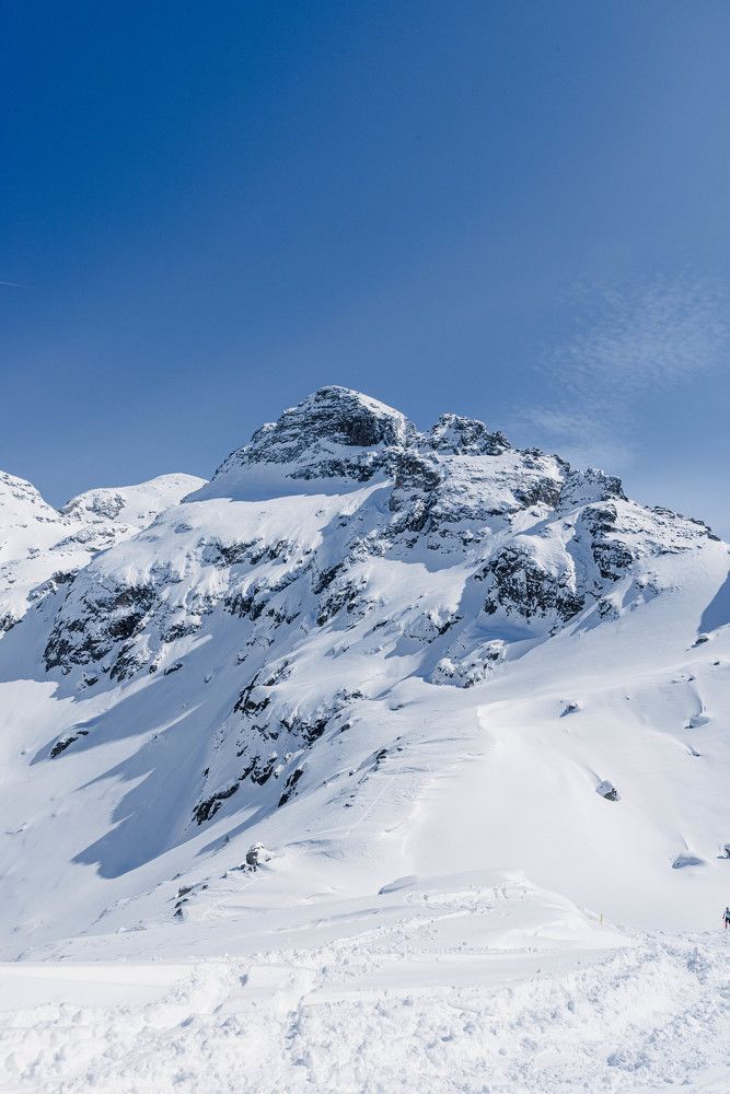 Photograph by Nikolai Rachev