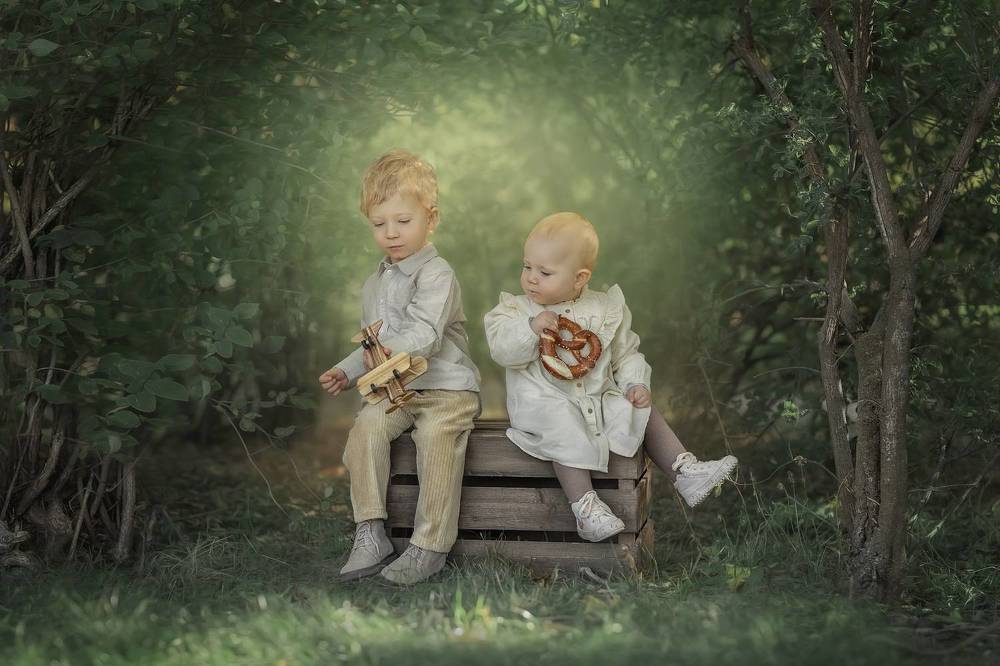 Photograph by Adi Kronkop