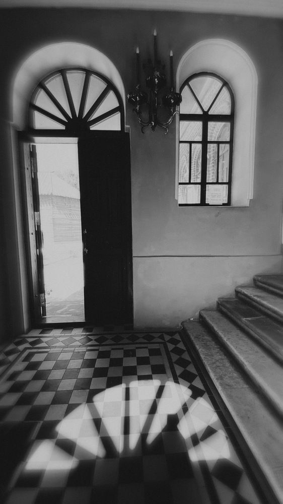 Photograph by  OlessiaKh