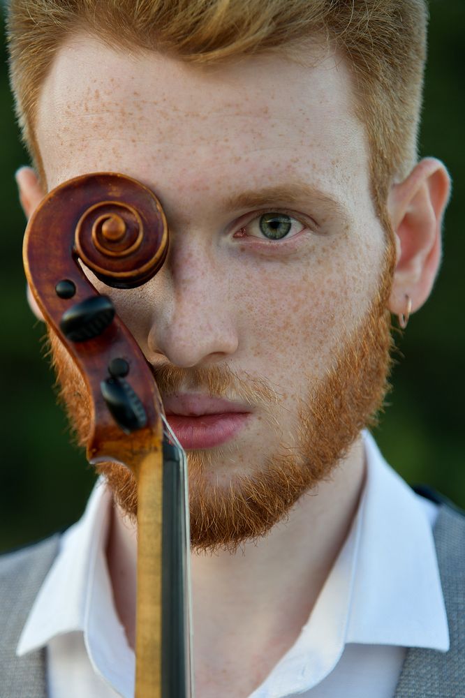 Фотография автора Александра Елагина