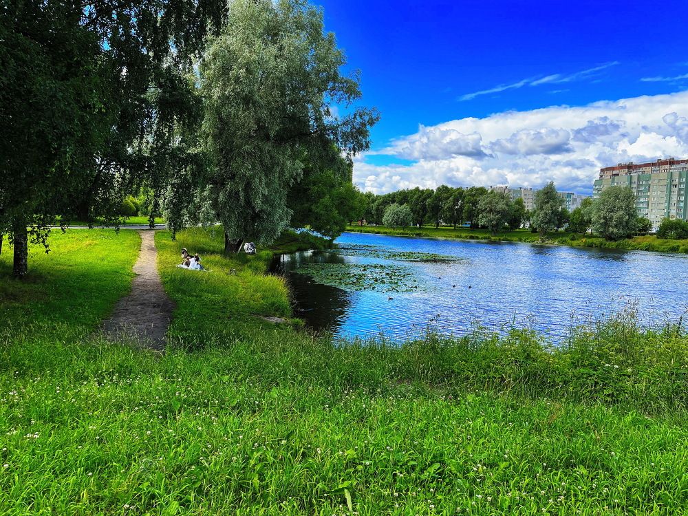 Озеро ... Демьяна Бедного - Луначарского ... фото 2!