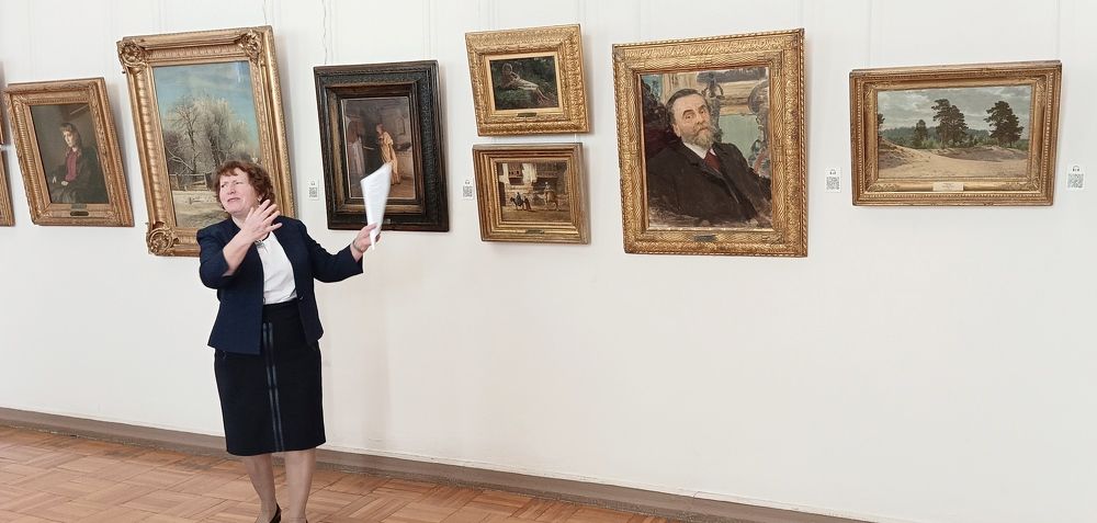 Экскурсовод. Guide