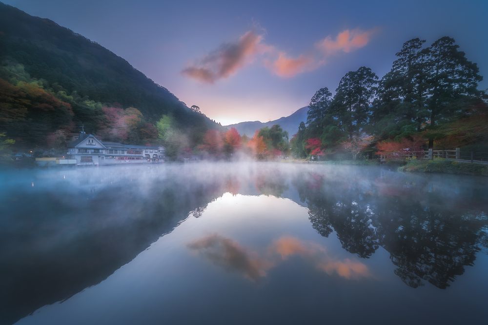 Photograph by Anh Vũ Nguyễn