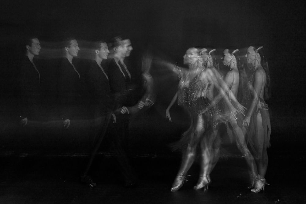 Навстречу друг другу