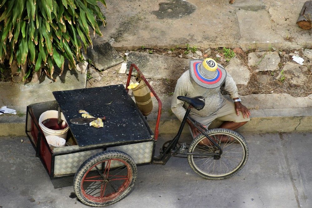 Agradeciendo a Dios por la labor terminada