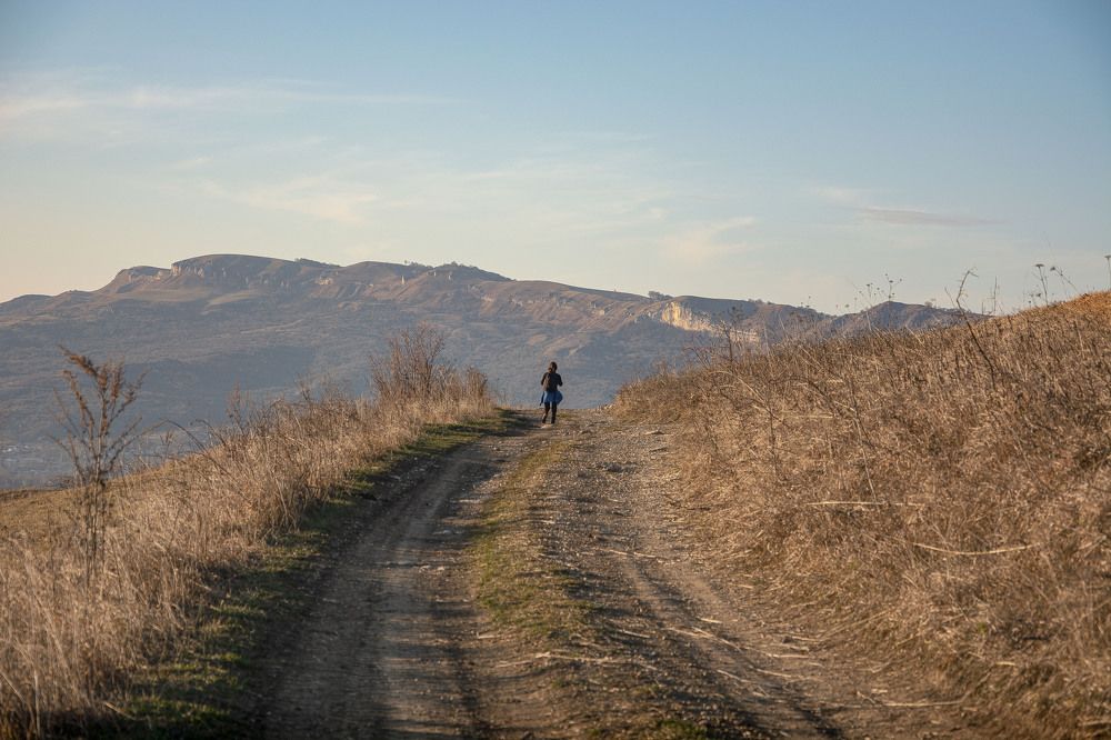 Из гор в город...