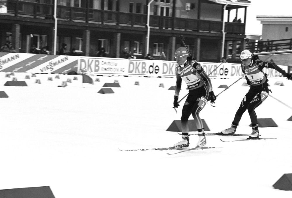 Биатлон...женская гонка...!