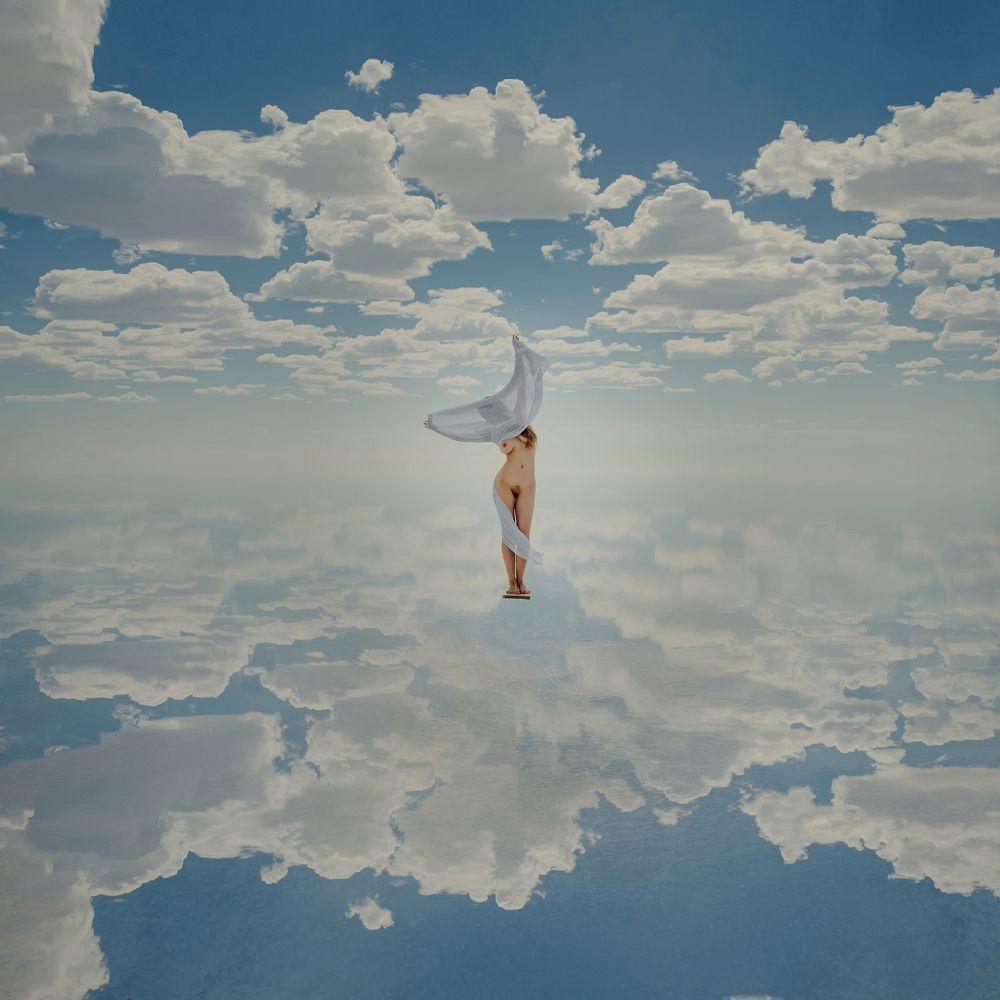 Photograph by Maria Silent