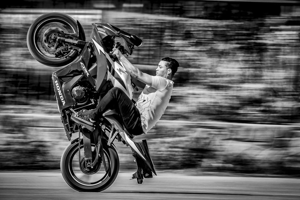 Somebody like it fast