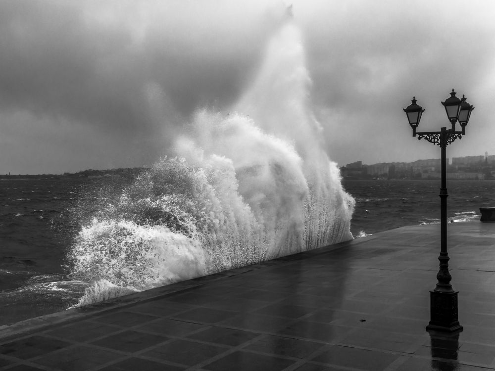 Море волнуется!