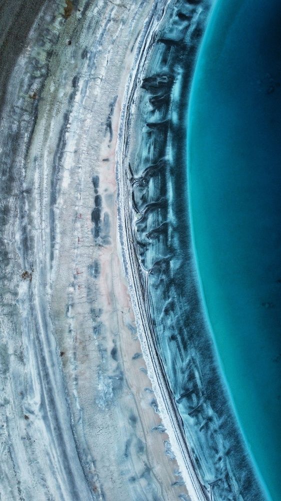 Photograph by Mustafa Turkcu