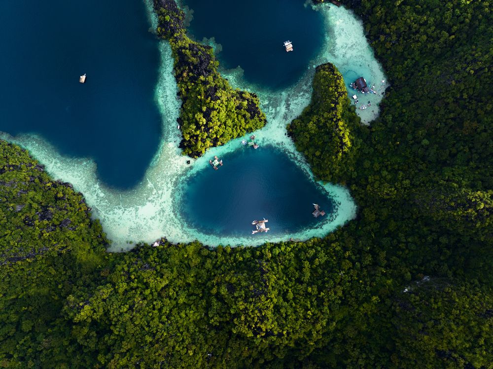 A Peaceful Island Create Heart Shape By Sea Color