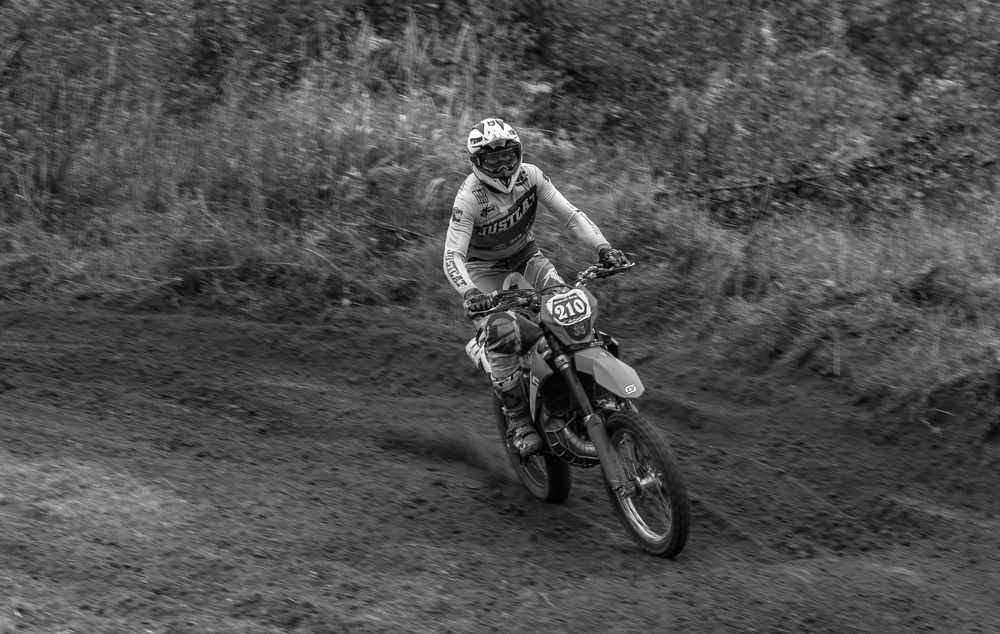 Фотография автора Геннадий Коробов