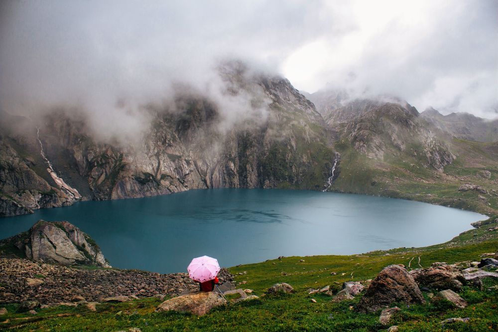 Photograph by Bhatt Muxamil