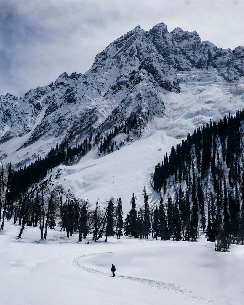 Photograph by Bhatt Muxamil