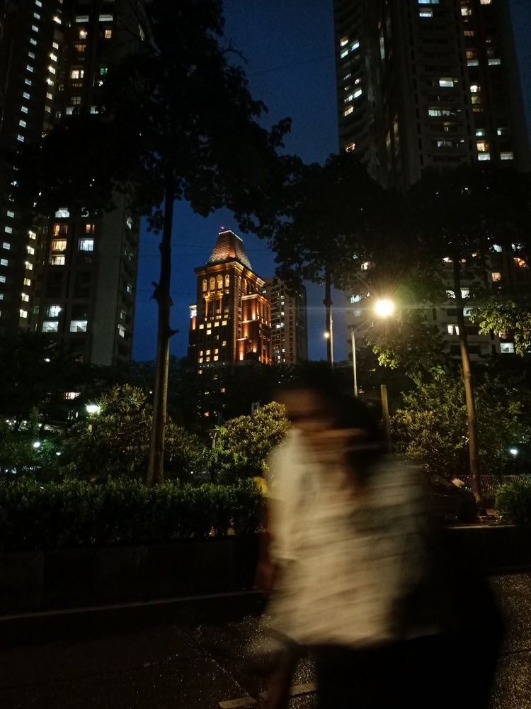 Night street moments
