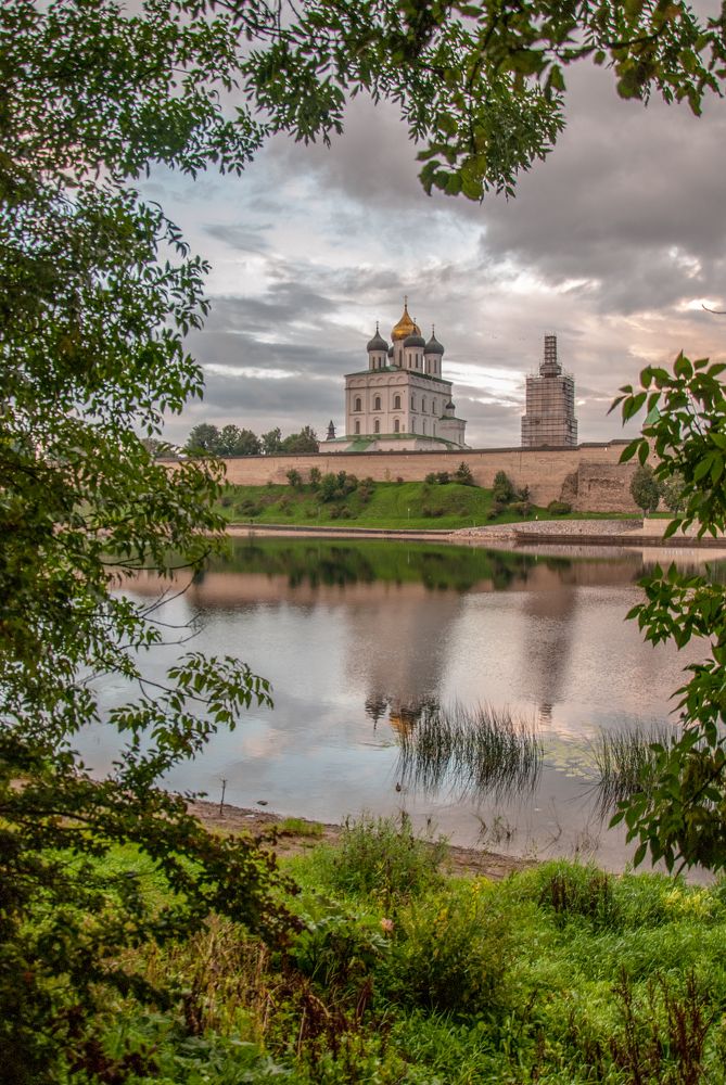 Фотография автора Олег Черкасов