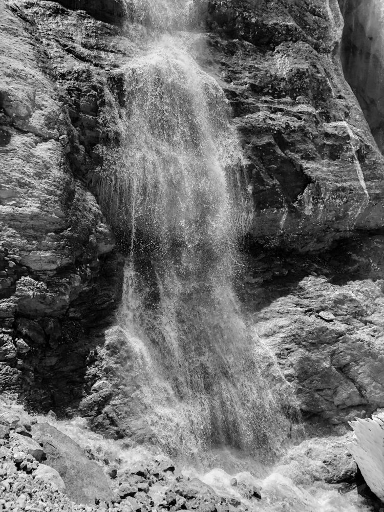 Софийский водопад