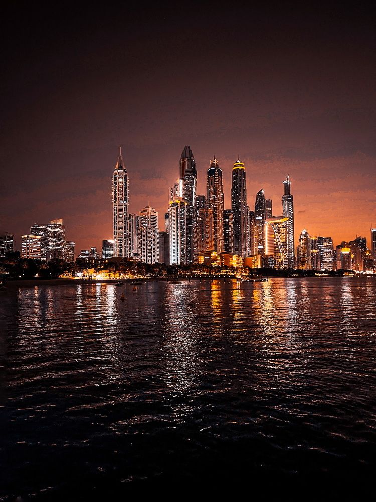 Фотография автора Nazgul Mamylkanova