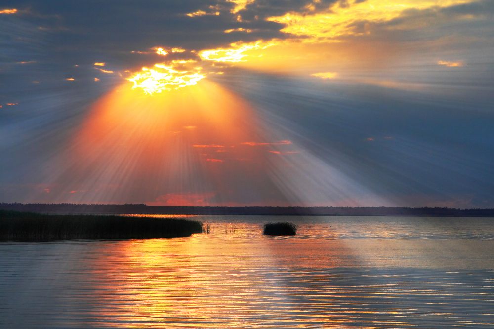 Вечер на озере Дикое.