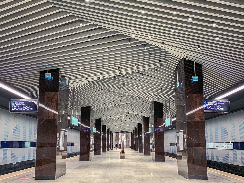 Потолочная рапсодия