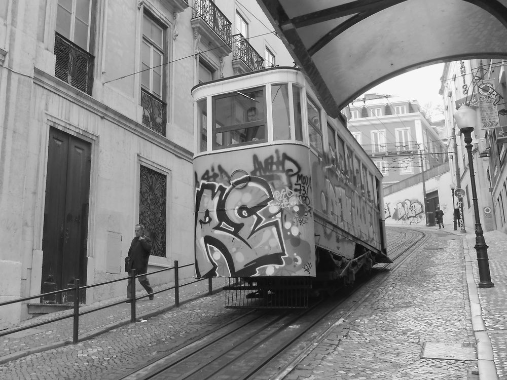 На улице Лиссабона