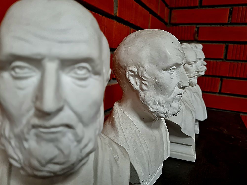 Взгляд сквозь века.