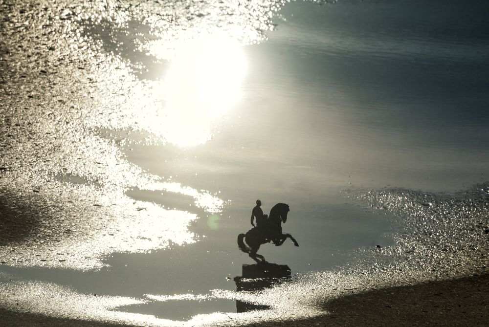 TITÁN "Símbolo de una nación "