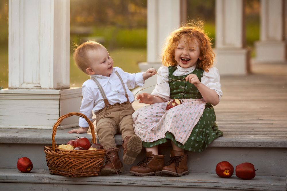 Mom asked to bring some apples from the orchard