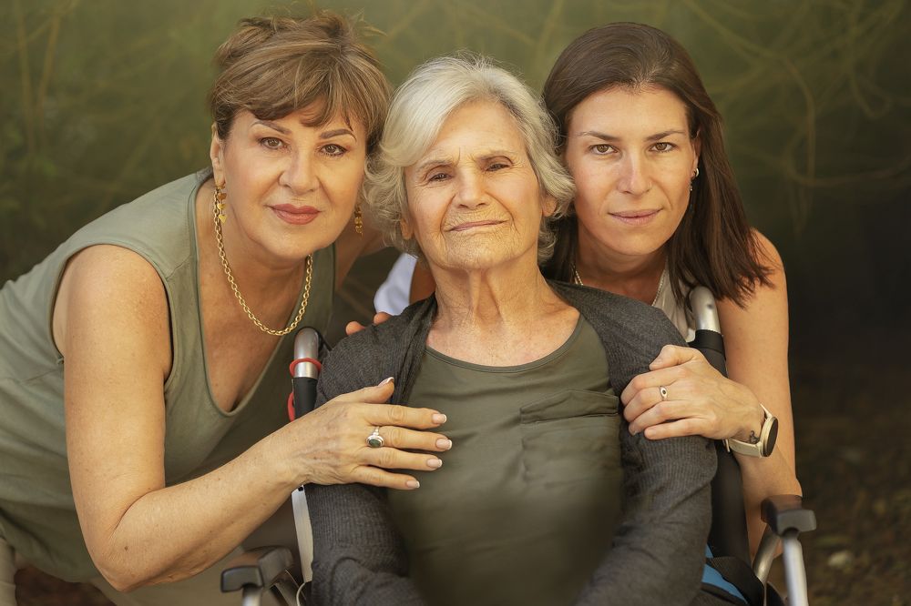 Photograph by Adi Kronkop