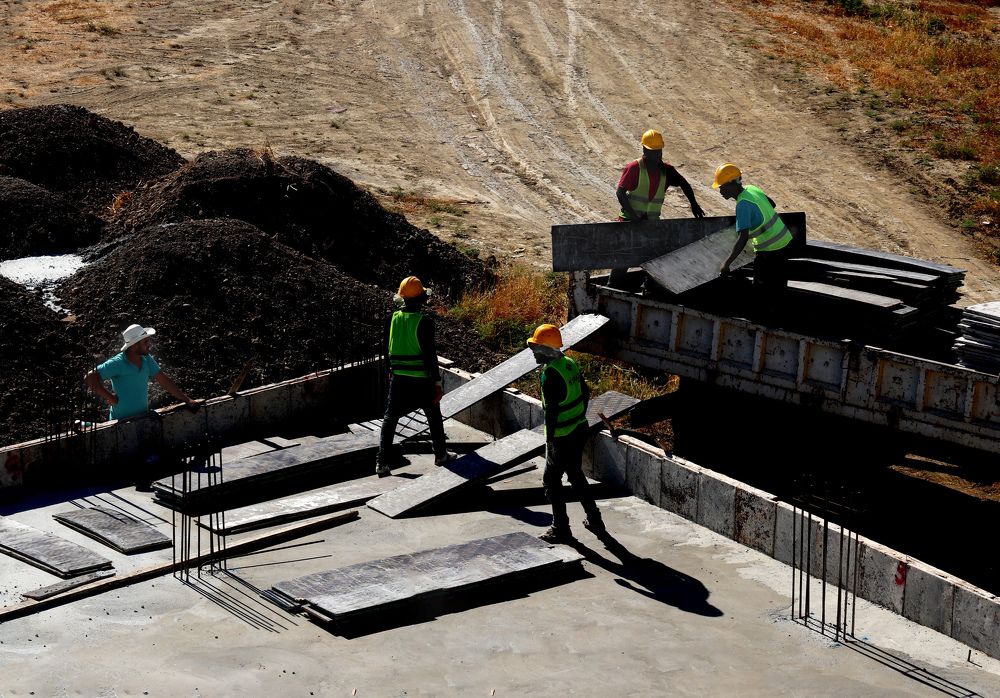 Photograph by Niyazi Nizam