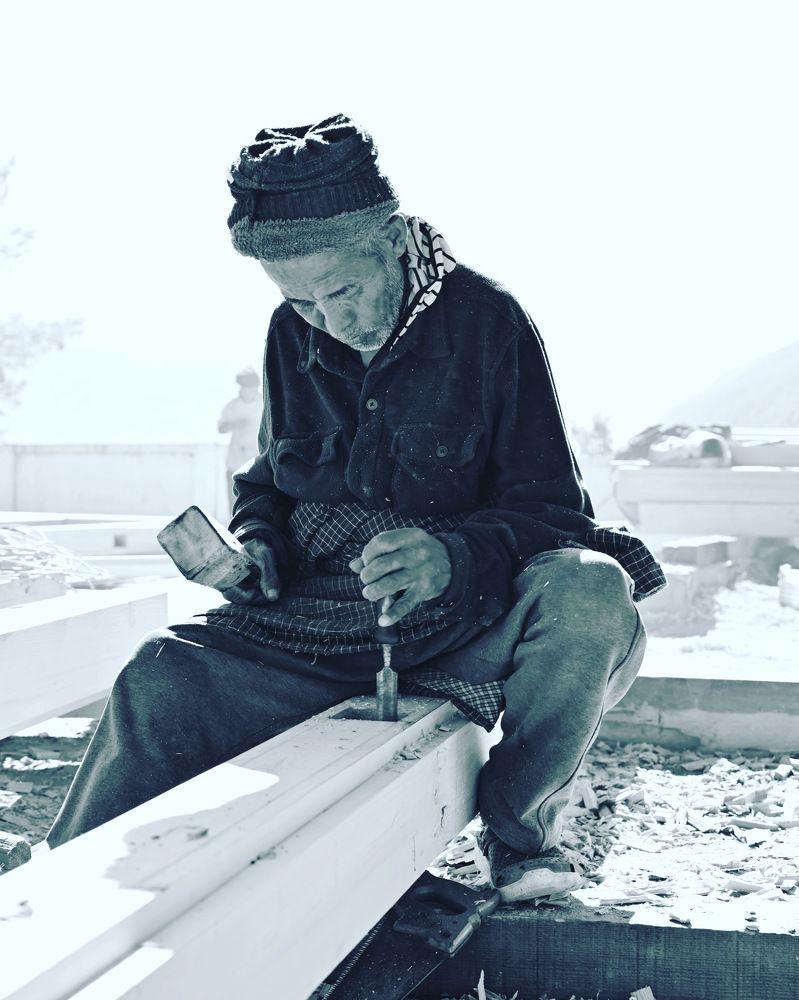 Old carpenter