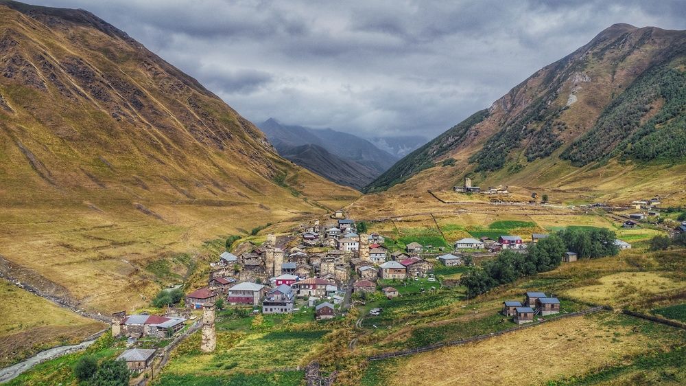 Photograph by Leanid Kulpo