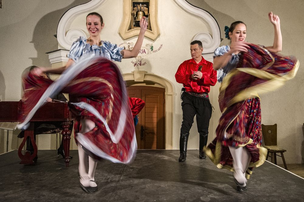 Photograph by MAREVI DENAXA