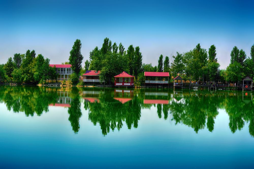 Wave photo Mirror Photo