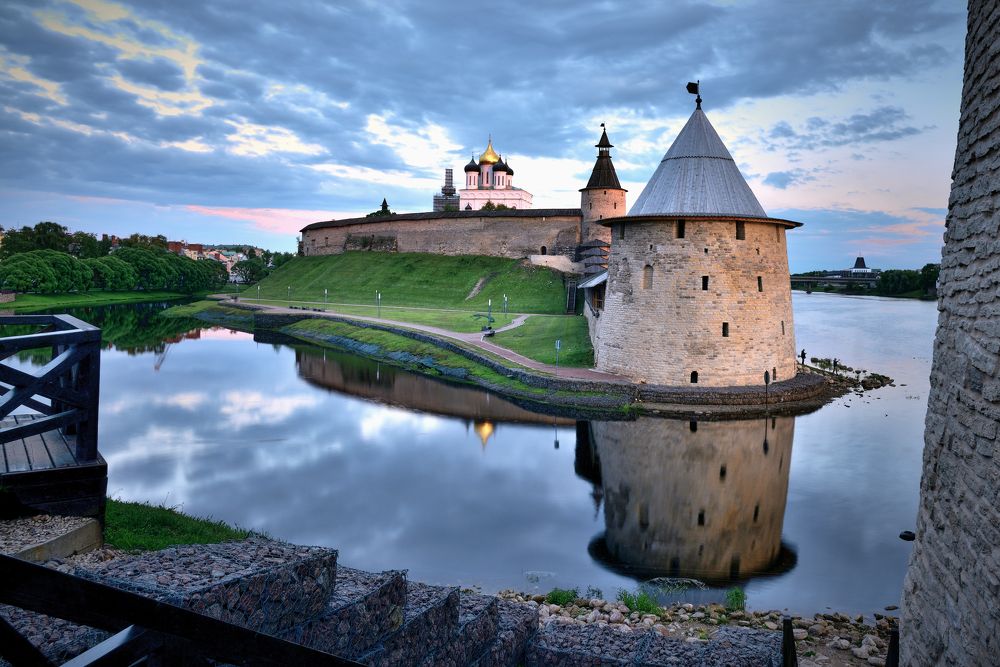 Вечер в Пскове