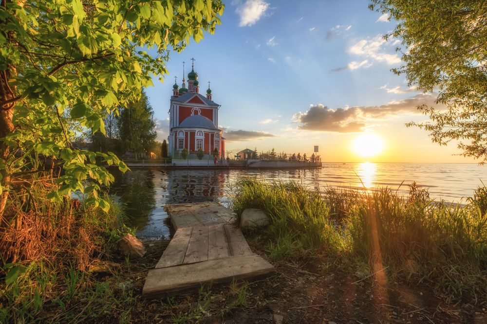 Фотография автора Илья Большаков