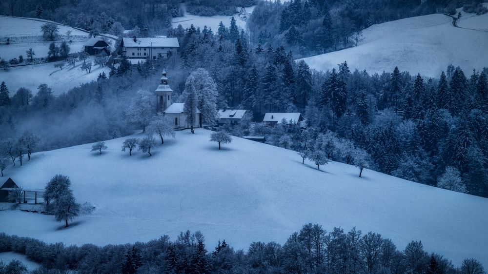 Photograph by Alain Veldin