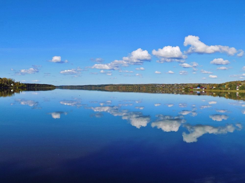 Облака, белогривые лошадки...
