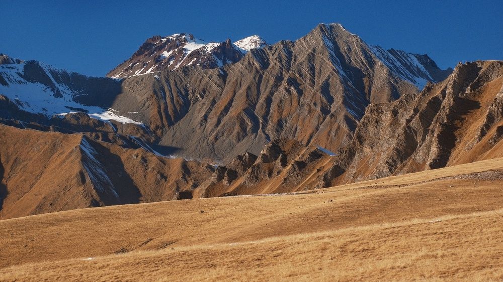 Гудаури, тёплые вечерние тона