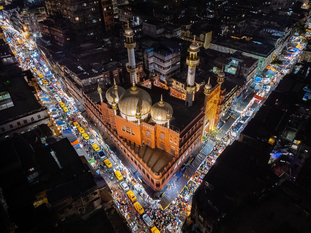 Night View Of Nakhoda Masjid